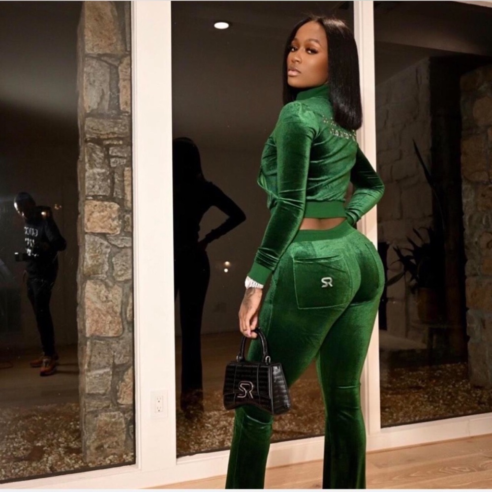 GSUWOO Vintage Velour Green Women's Set